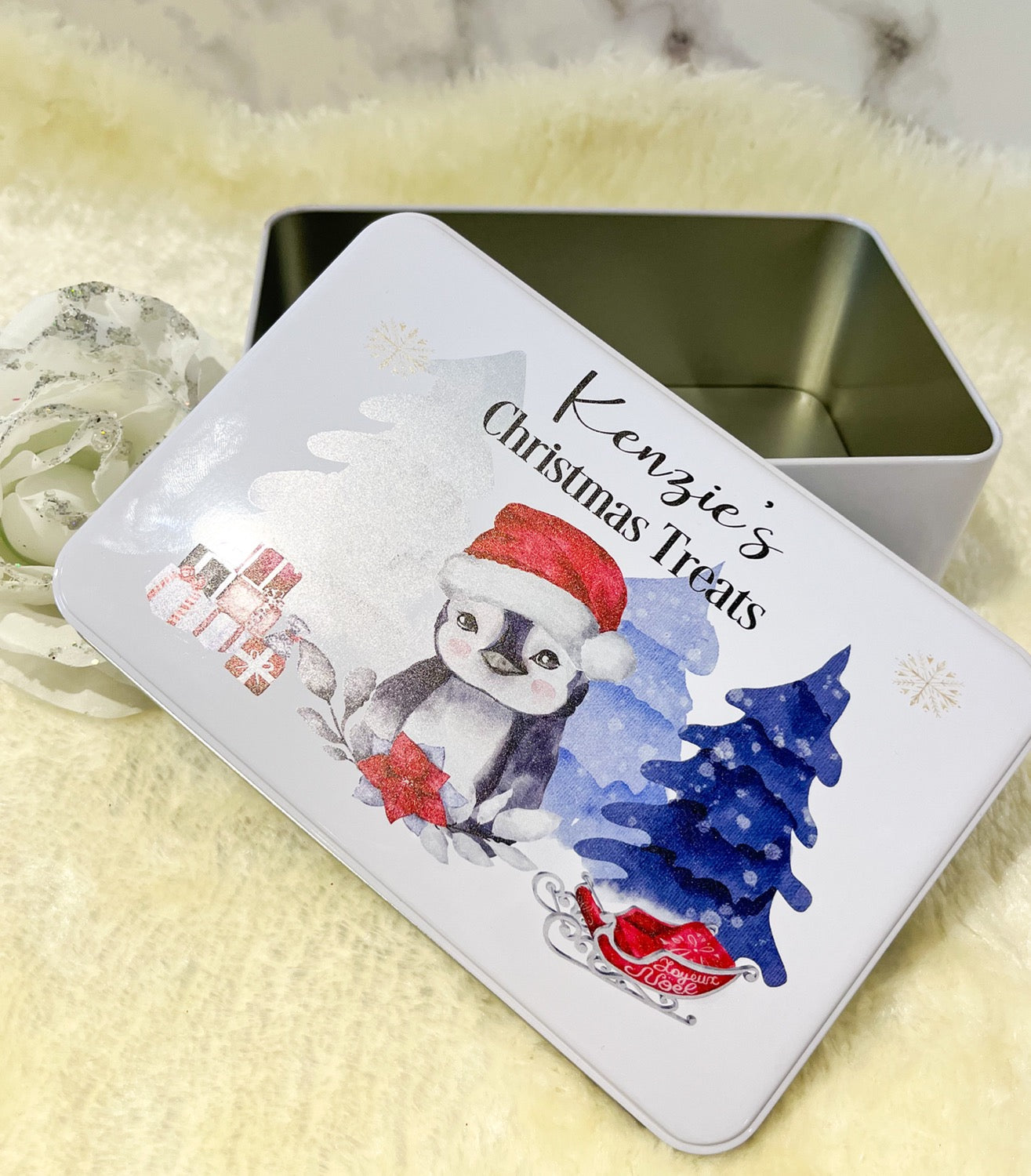 Penguin Christmas Treat Tin  image 1