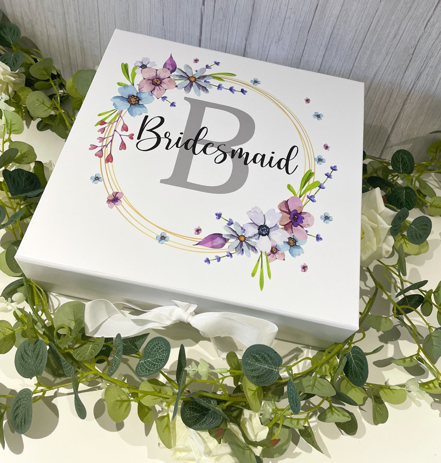 Floral Ring Ribbon Gift Box  image 3
